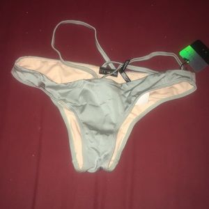 LA HEARTS SAGE GREEN BIKINI BOTTOM STRAPPY SMALL